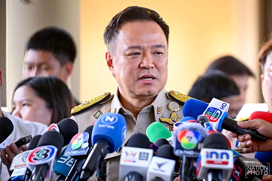 นายอนุทิน ชาญวีรกูล นายกรัฐมนตรี และรัฐมนตรีว่าการกระทรวงมหาดไทย 