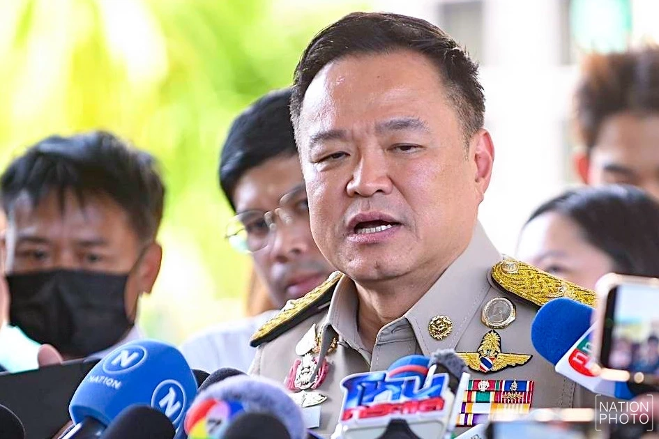 นายอนุทิน ชาญวีรกูล นายกรัฐมนตรี และรัฐมนตรีว่าการกระทรวงมหาดไทย 