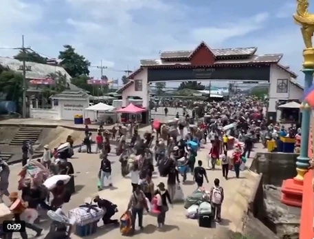 สื่อกัมพูชาแฉเอง สาเหตุรบไทย เพื่อกลบปัญหาเศรษฐกิจ แรงงานว่างงาน 72%