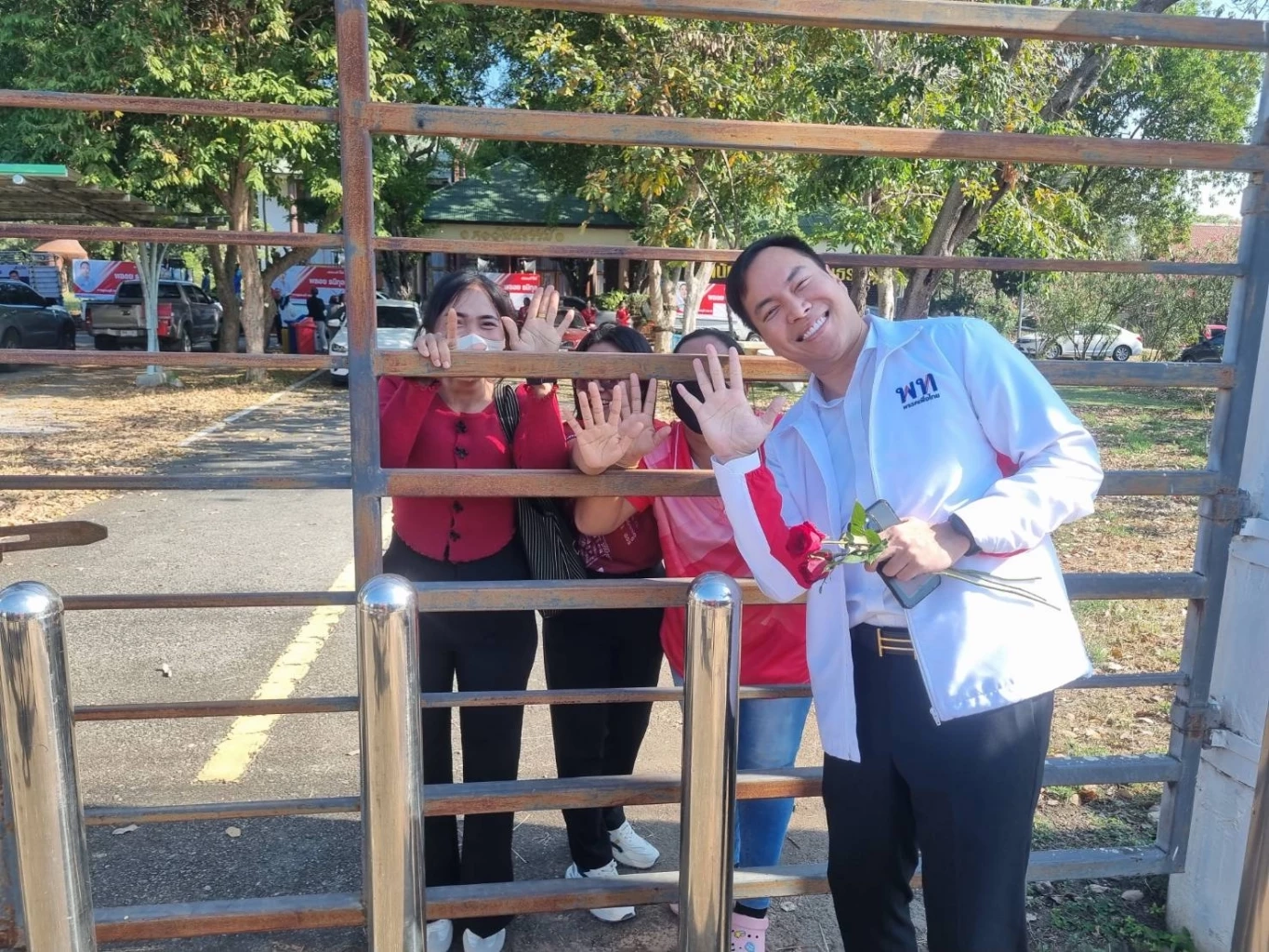 “อัครนันท์” ผู้สมัคร สส.กาญจน์ฯ ออกแนวทางหาเสียงไม่ก่อความรำคาญ