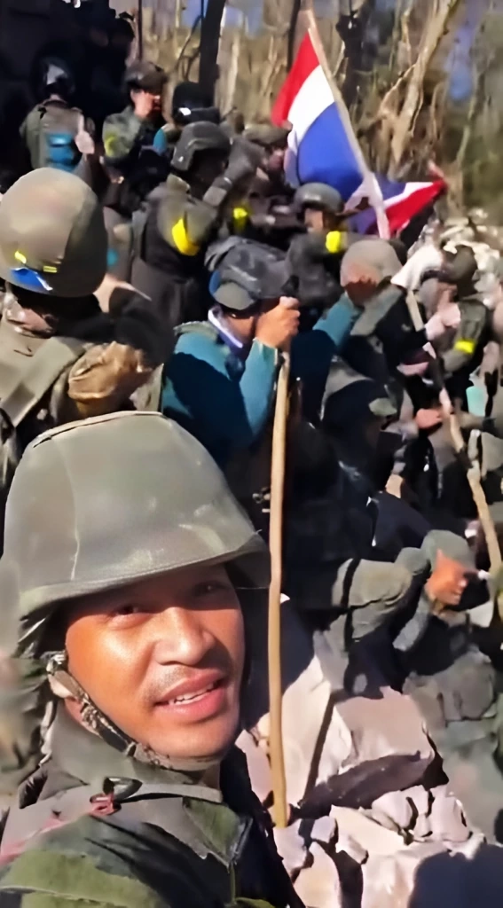 เปิดคลิป! ทหารไทยเข้าปัก "ธงชาติไทย" พื้นที่ "ปราสาทตาควาย" ได้สำเร็จ