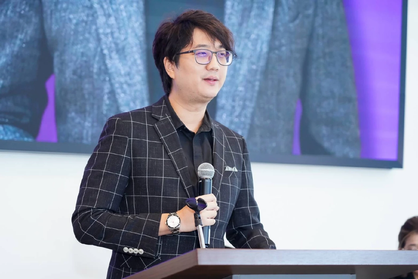 นายกฤษฎา เฉลิมสุข ผู้เชี่ยวชาญด้านเทคโนโลยี และผู้ร่วมก่อตั้งพรรคคนไทย