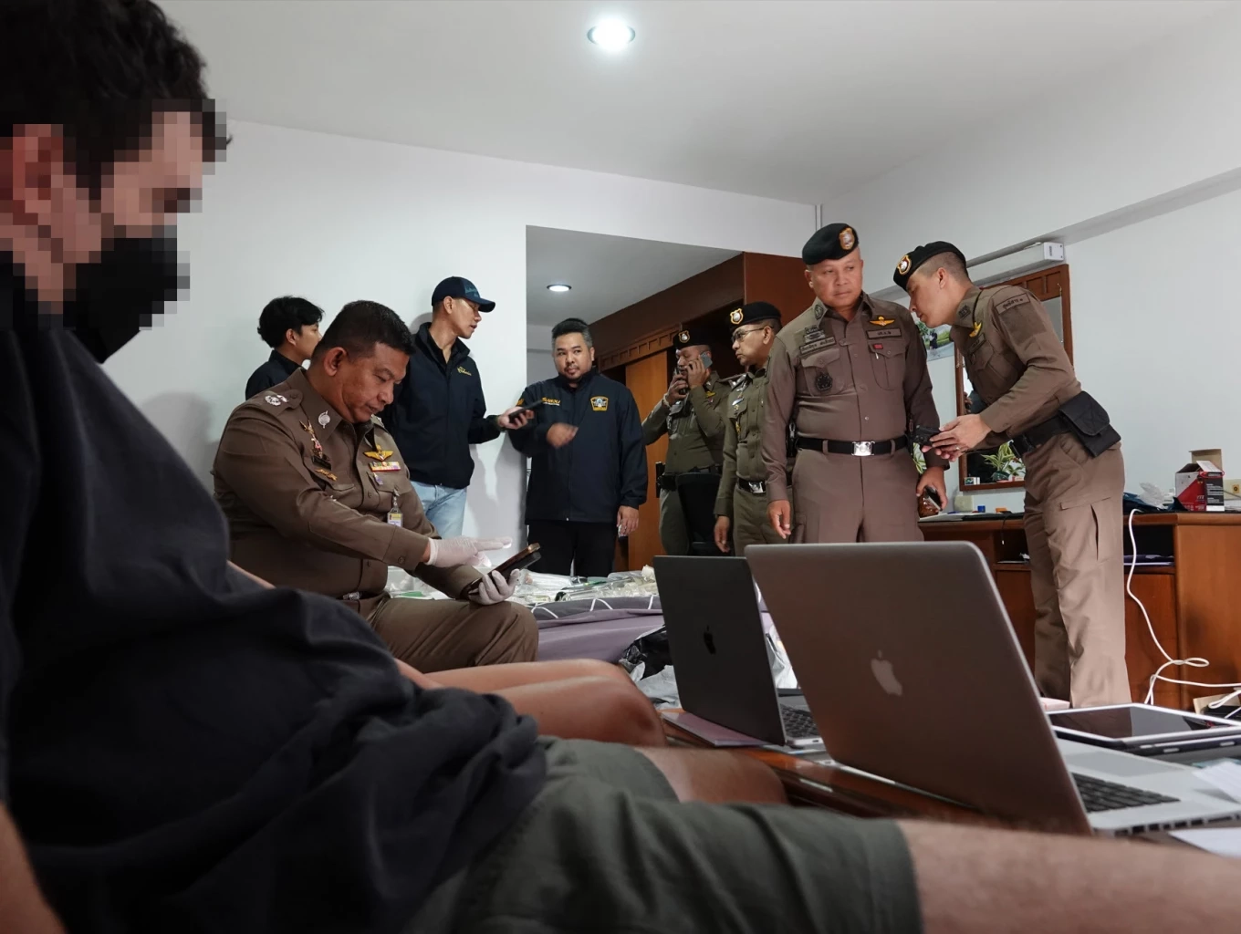 บุกจับรัสเซียมหาภัย ใช้ AI คอนโทรล ค้ายาเสพติดผ่าน QR code