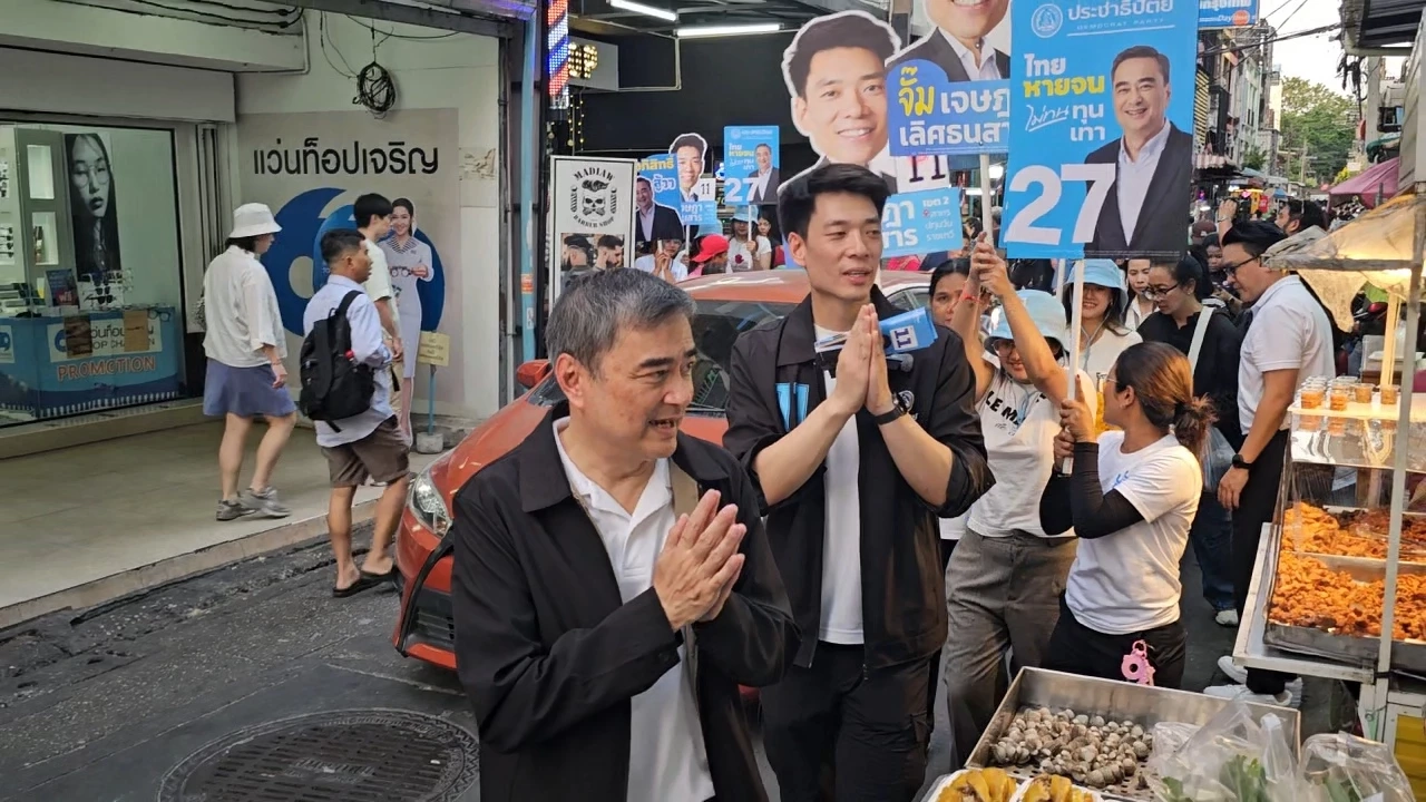 "อภิสิทธิ์" การันตีผู้สมัครมีคุณภาพ-ไม่สนับสนุนสีเทา