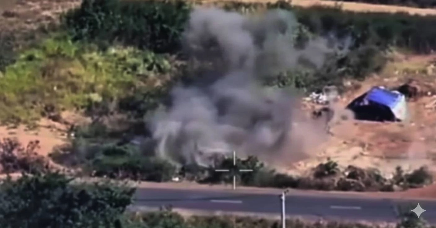 เปิดคลิป! กองทัพใช้ "โดรน" ทิ้งไข่ บึ้มที่ตั้งอาวุธยิงสนับสนุนฝ่าย "กัมพูชา" ตรงข้ามบ้านหนองจาน