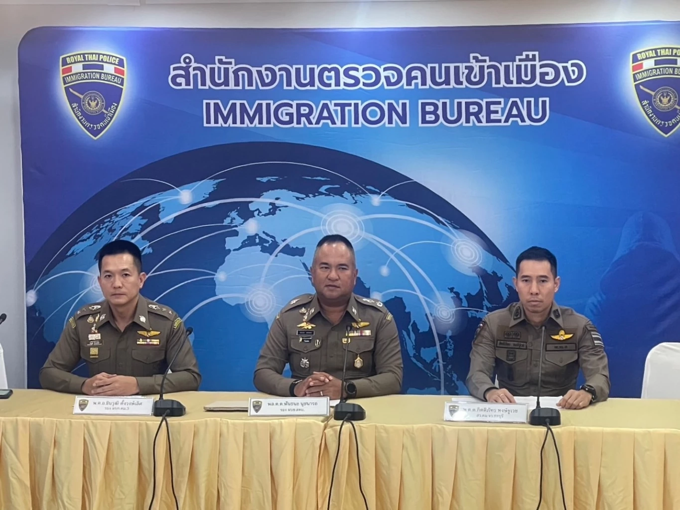 รวบ 19 อินเดีย เช่าบ้านหรูตั้ง แก๊งเปิดเว็บไซต์ออนไลน์ขายของเถื่อน กลางเมืองบางละมุง