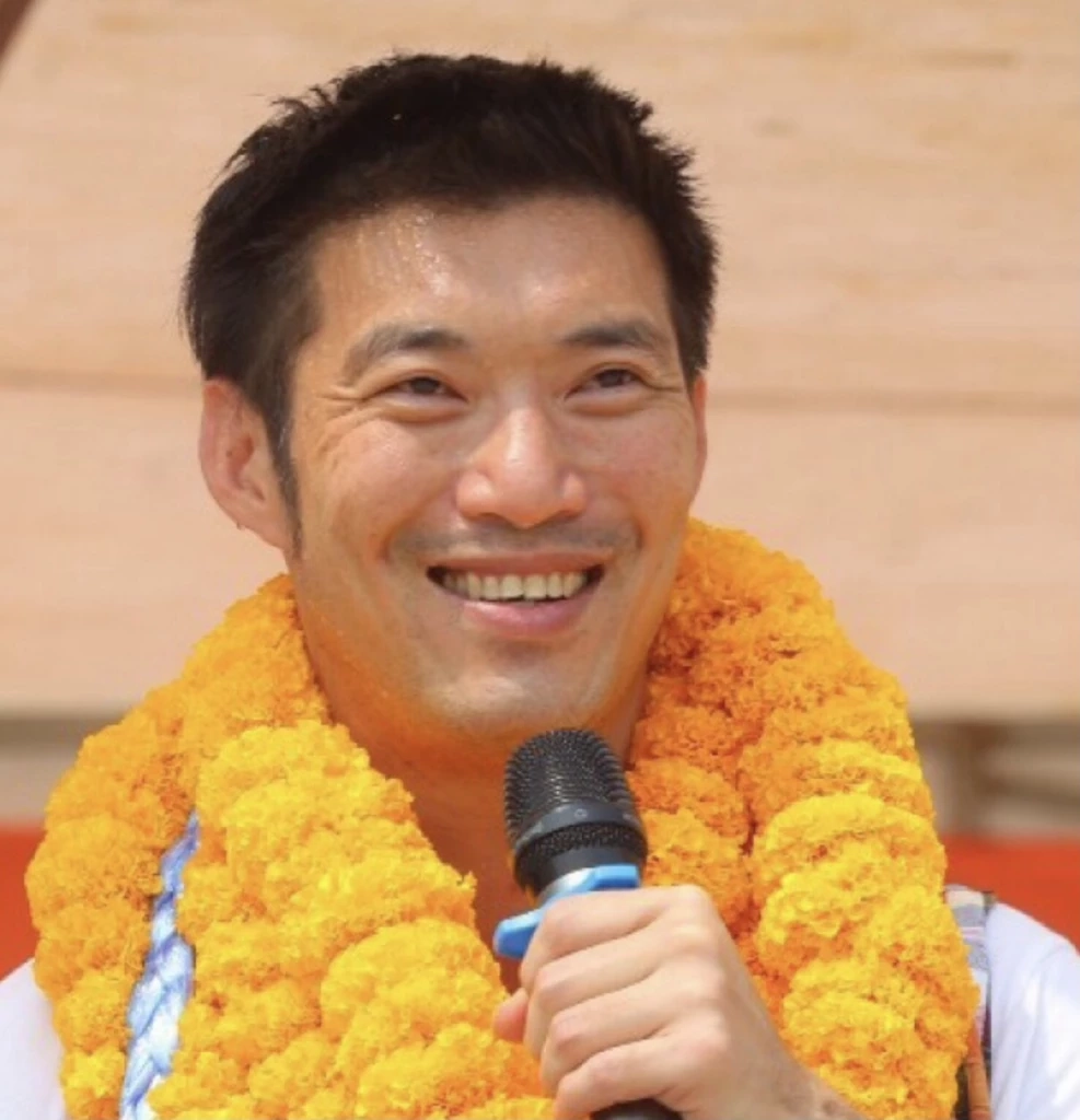 ธนาธร ได้เวลาเป็นผู้ช่วยหาเสียงอีกสมัย