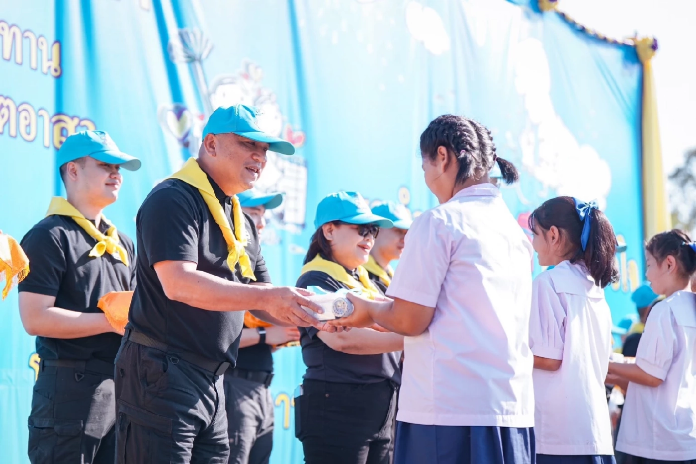 CIB “เติมฝัน ปันฮัก สู่เด็กน้อย และรอยยิ้มชาวบ้าน" โรงเรียน ตชด.