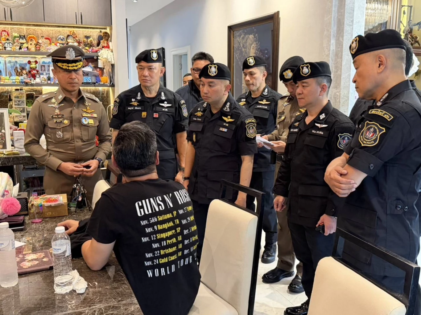 "ตำรวจ ปส." จับ ผู้สมัคร สส.กทม. พรรคดัง หลังขยายผลจาก "เครือข่ายขนยาเสพติดชาวลาว"