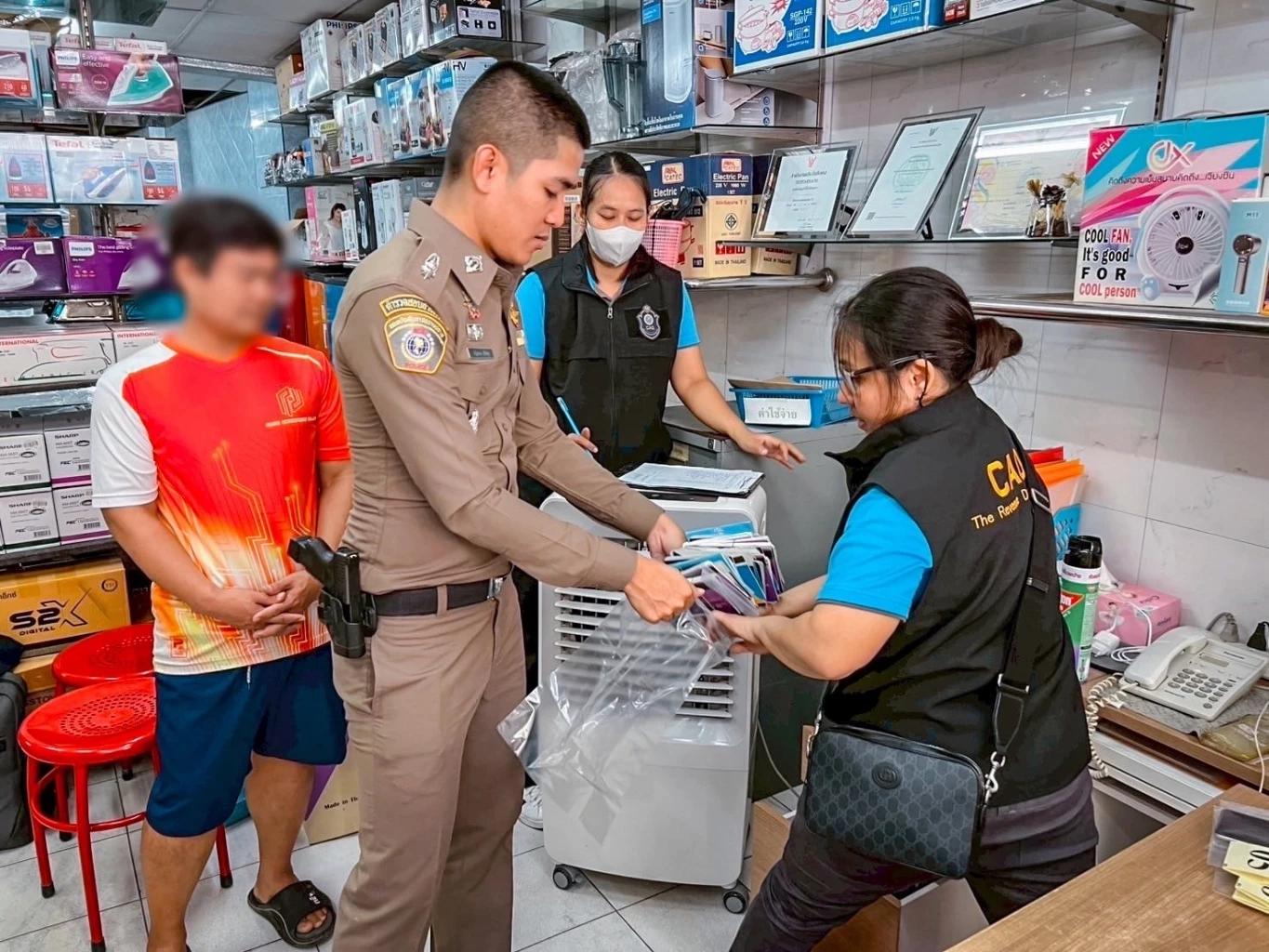 CIB ทลาย 10 คดีดังแห่งปี 2568 เขย่าวงการผ้าเหลือง-สแกมเมอร์