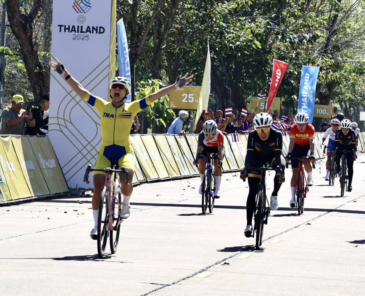 สรุป ซีเกมส์ วันนี้ : "บีซ จุฑาธิป" ปั่นซิวทองที่ 9-ยกน้ำหนักปิดฉากสวย