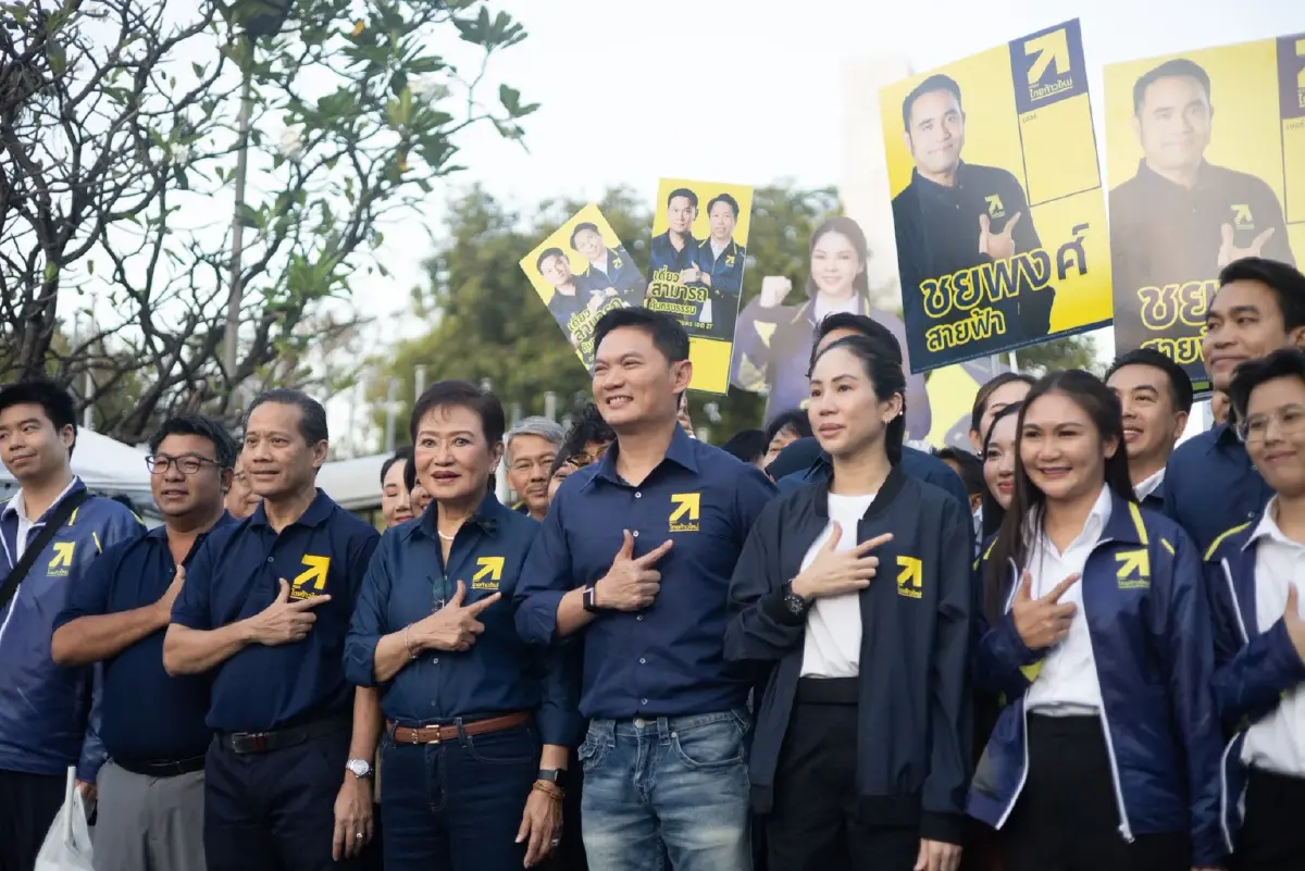 นายสุชัชวีร์ สุวรรณสวัสดิ์ หัวหน้าพรรคไทยก้าวใหม่  