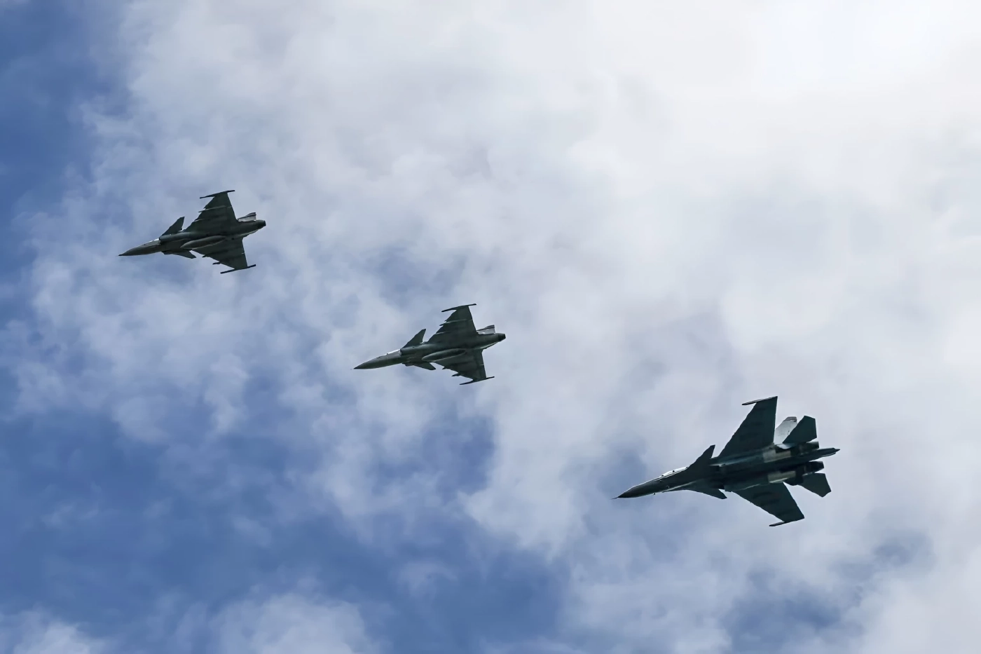 "สถานทูต" เตือน "ชาวสวีเดน" ให้อยู่ห่าง "ชายแดนไทย-กัมพูชา" ในรัศมี 50 กม.