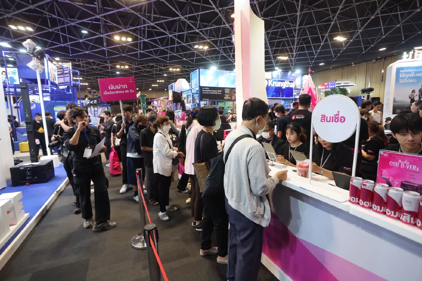 ธนาคารออมสินคว้ารางวัล Best Corporate Social Impact 2025