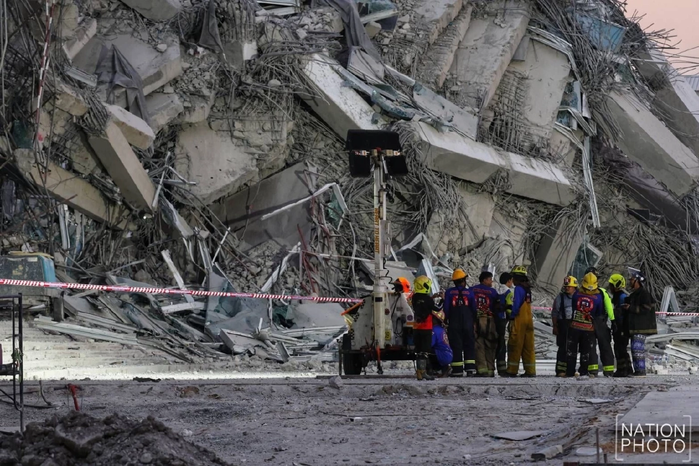 โศกนาฏกรรมแผ่นดินไหวช็อกไทย! ตึก สตง.ถล่ม ขุดเจอเหล็กปูนด้อยคุณภาพ