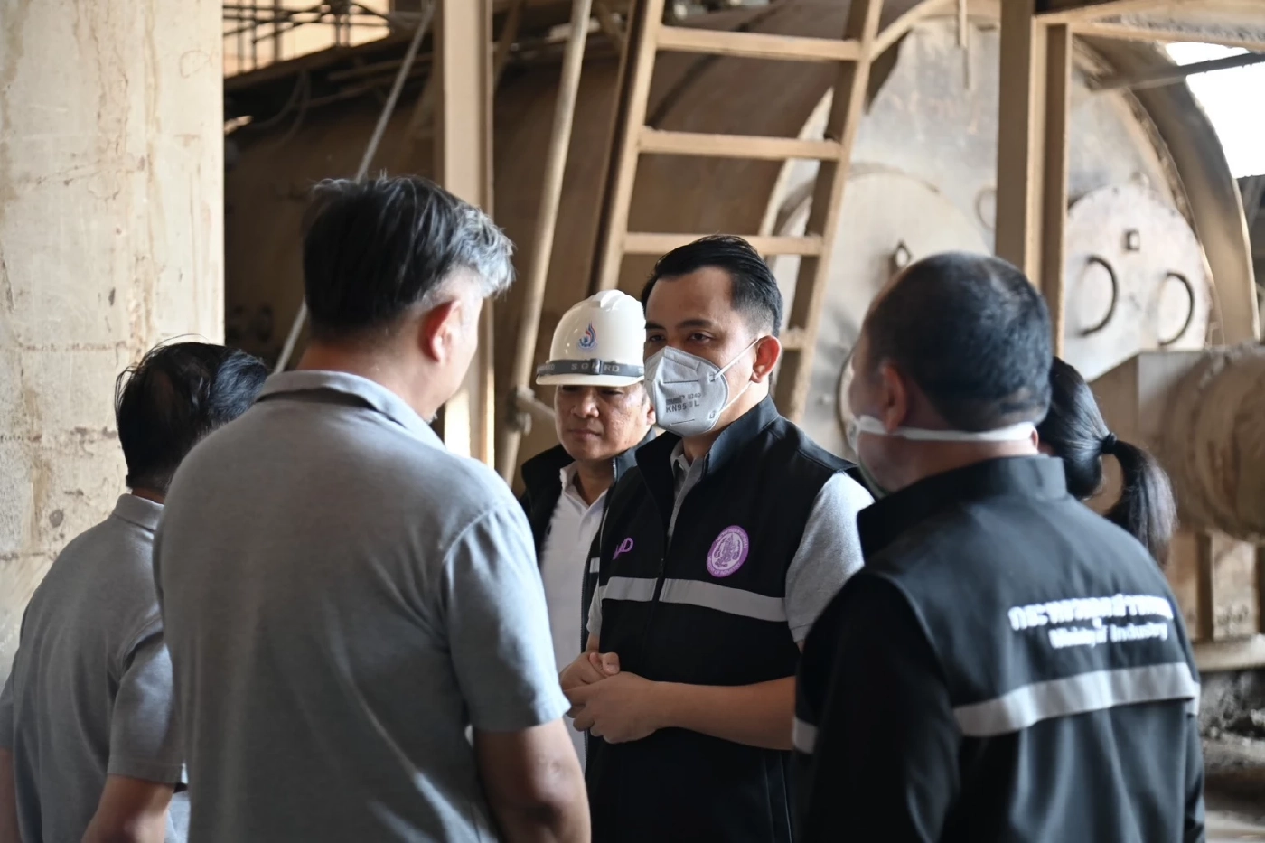 “ธนกร” สั่งชัด-โรงงานไม่แก้ไขปัญหาสิ่งแวดล้อม หยุดกิจการทันที