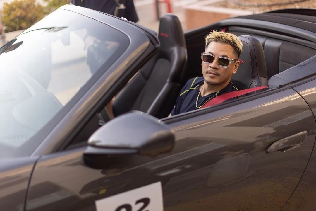 "เวย์ ไทยเทเนียม" เข้ารับทราบข้อกล่าวหา ร่วมกันฉ้อโกงทรัพย์ ร่วมกับ "นานา ไรบีนา" (มีคลิป)