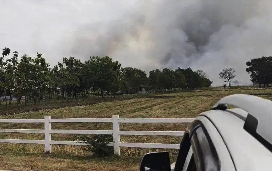 เปิดคลิป! "กัมพูชา" ยิงมั่ว รัวจรวด BM-21 กว่า 20 นัด ลงไร่นาของประชาชน