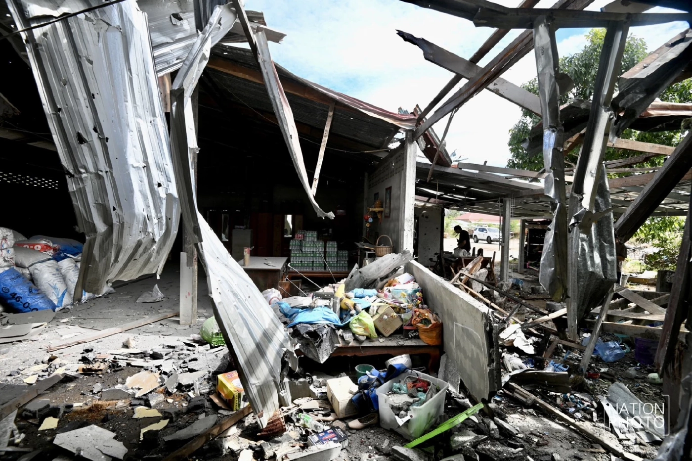 คนไทยดับแล้ว 4 สืบเนื่องจากกัมพูชาโจมตีไทย ทหารลั่นลุยเข้มข้นขึ้น