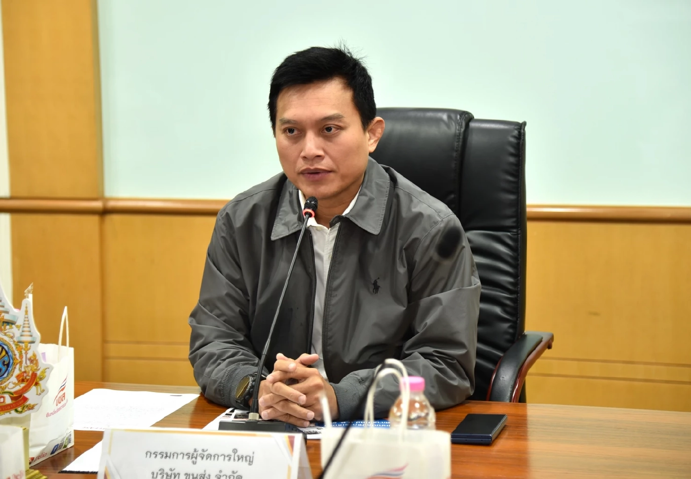 อรรถวิท รักจำรูญ กรรมการผู้จัดการใหญ่ บริษัท ขนส่ง จำกัด