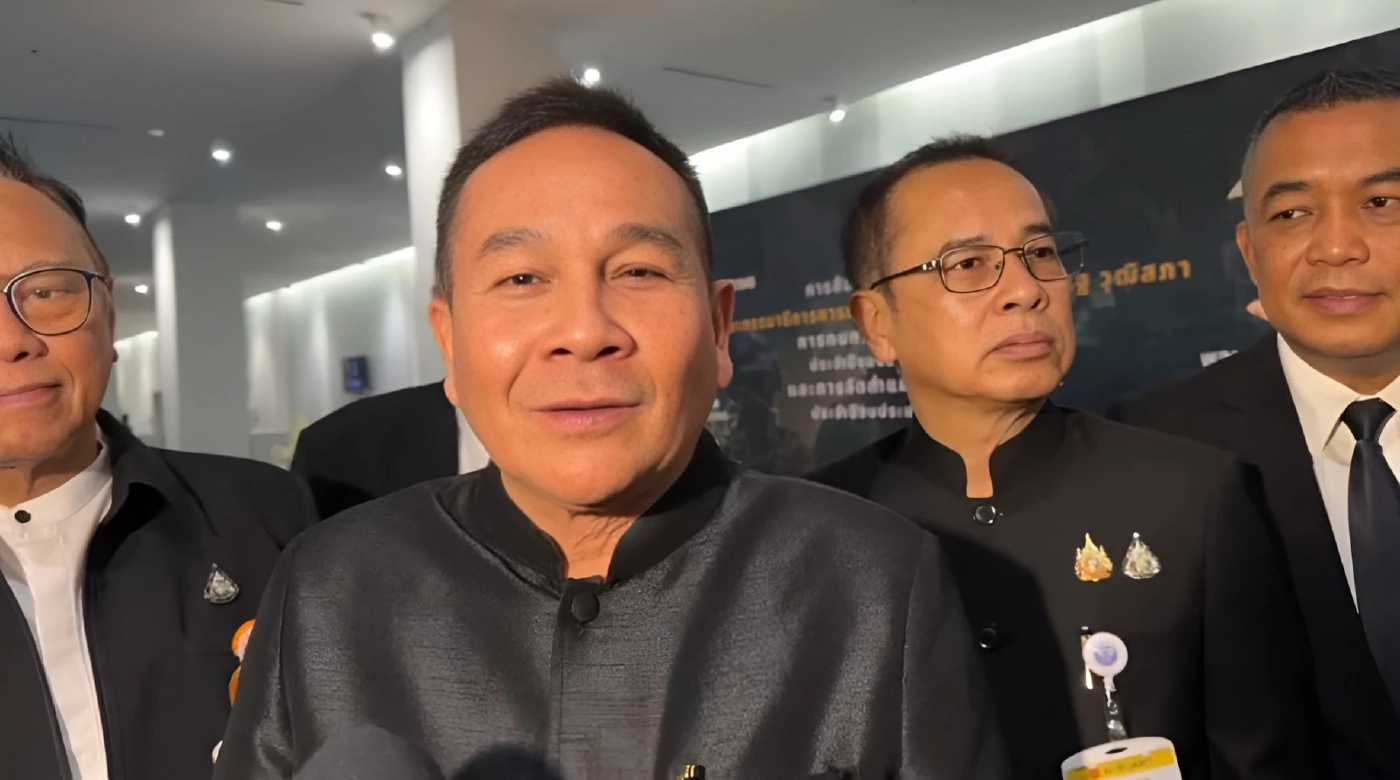 "พล.อ.สวัสดิ์" มอง "อนุทิน-เอกนิติ" ร่วมเฟรมภาพ "เบน สมิธ" อาจไม่รู้เบื้องลึกเบื้องหลังมาก่อน