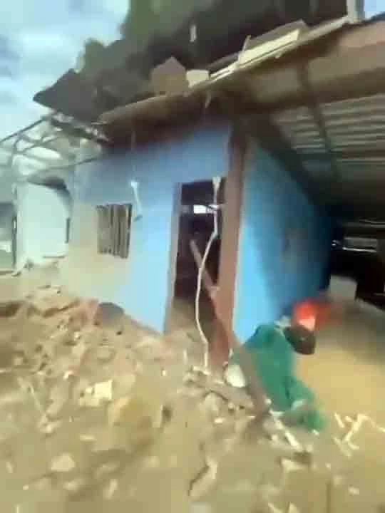 "กัมพูชา" ยิง BM-21 ตกใส่บ้าน ปชช. 3 หลัง บาดเจ็บ 6 สาหัส 2 ราย