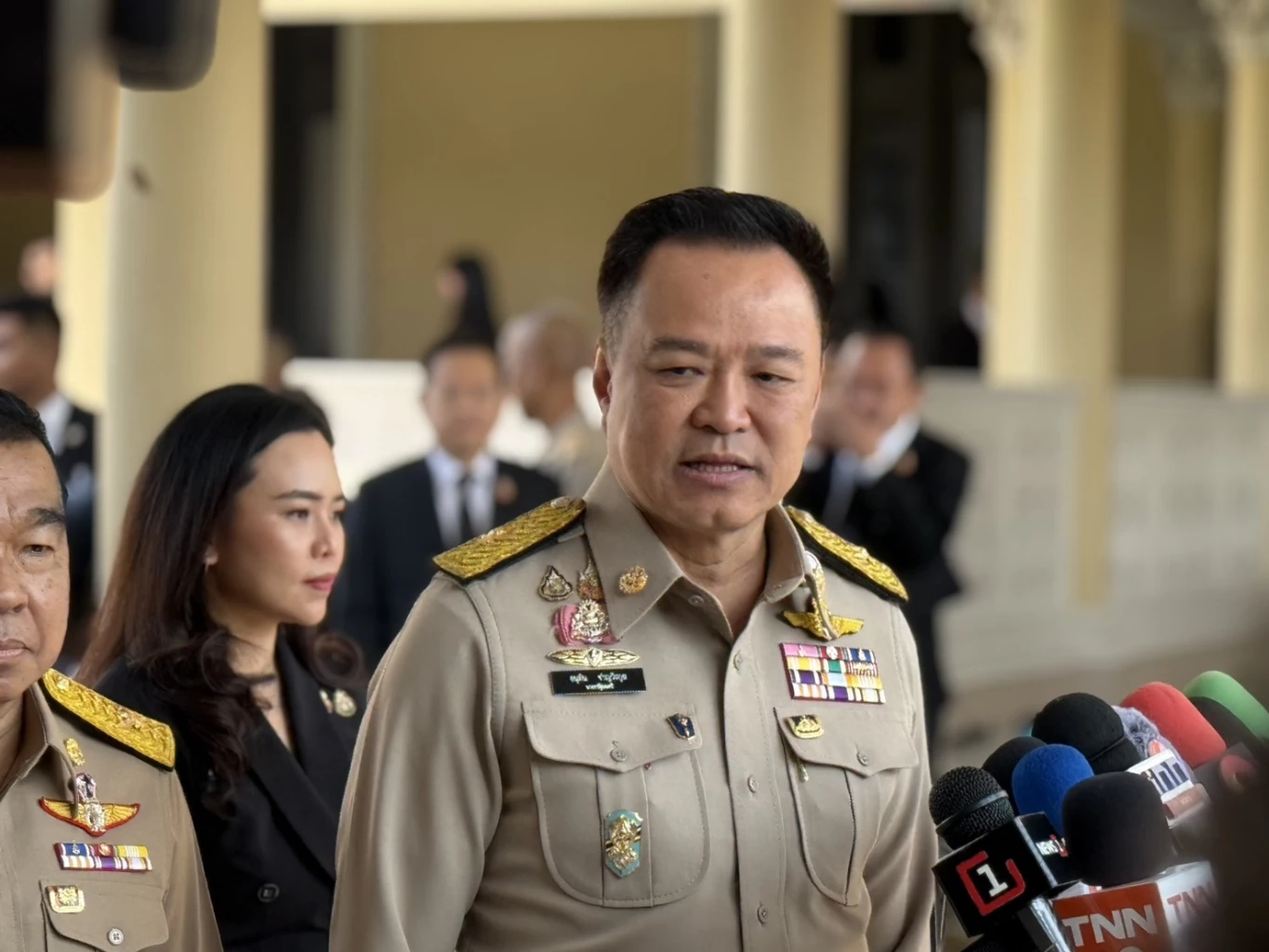 นายอนุทิน ชาญวีรกูล นายกรัฐมนตรี และรัฐมนตรีว่าการกระทรวงมหาดไทย 