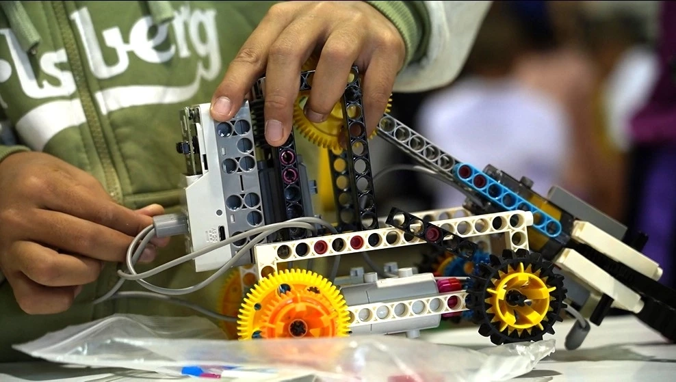 อบจ.เพชรบูรณ์ จัดแข่ง Coding & Robotics ปั้นเด็กไทยสู่สากล