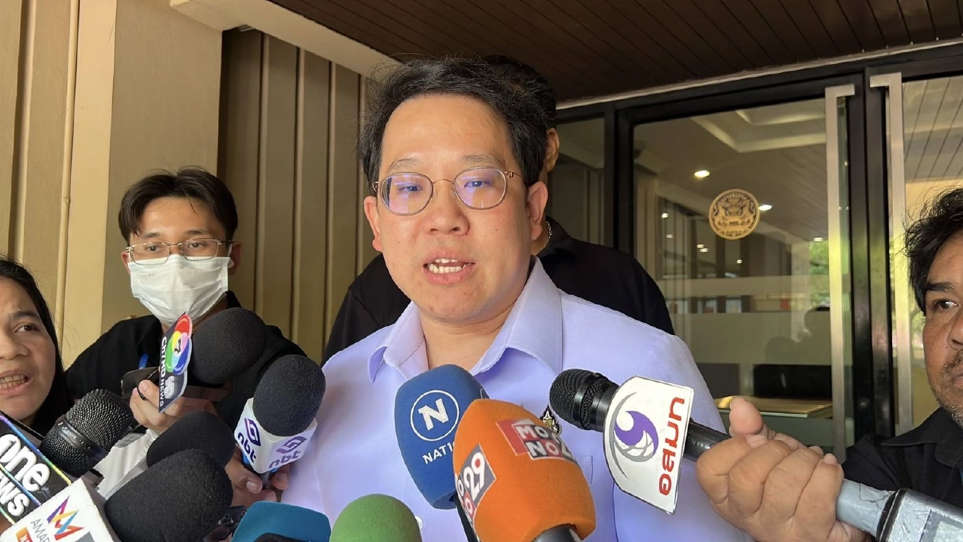 นายพัฒนา พร้อมพัฒน์ รัฐมนตรีว่าการกระทรวงสาธารณสุข