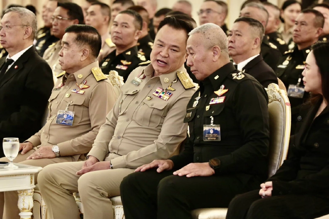 "อนุทิน​" มอบนโยบาย​ กอ.รมน. กำชับ​ เร่งปราบ "สแกมเมอร์-​ค้ามนุษย์"​ แนะสร้างภูมิคุ้มกัน​ประชาชน​