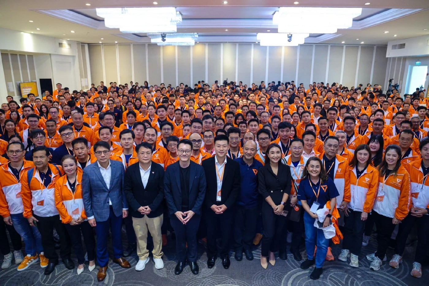 “เท้ง” ติวปลุกพลัง 500 ผู้สมัคร สส. ย้ำเป้าหมายเป็นรัฐบาล