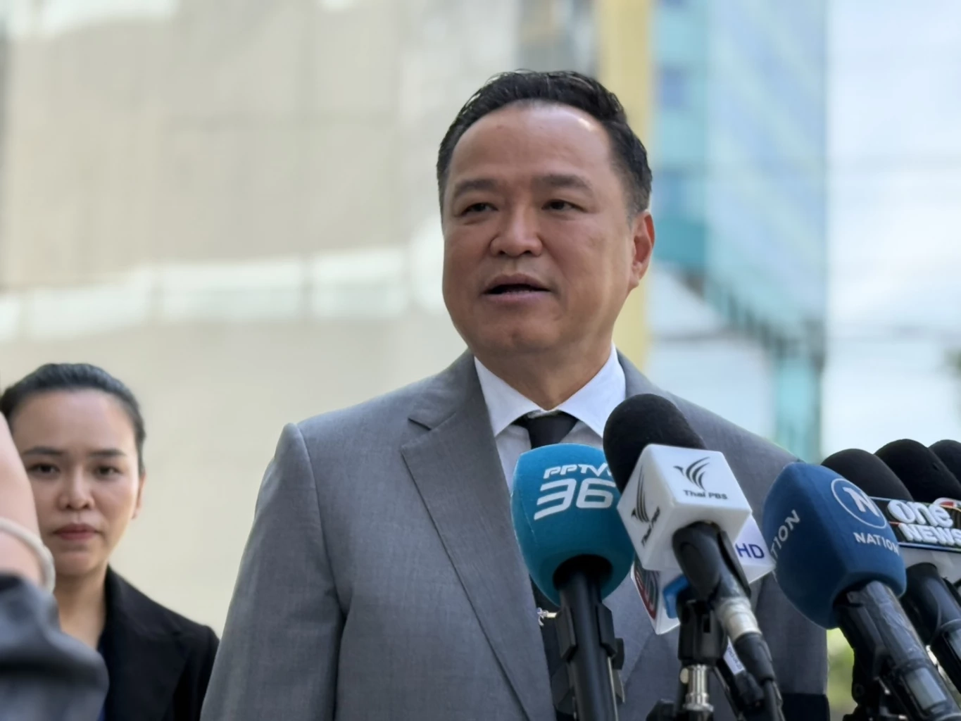 "นายกฯ" เตรียมคุยมั่นคง ปม "สายลับกัมพูชา-ทหารรับจ้าง" แทรกซึมไทย ตรวจสอบ "ขีปณาวุธสัญชาติจีน"