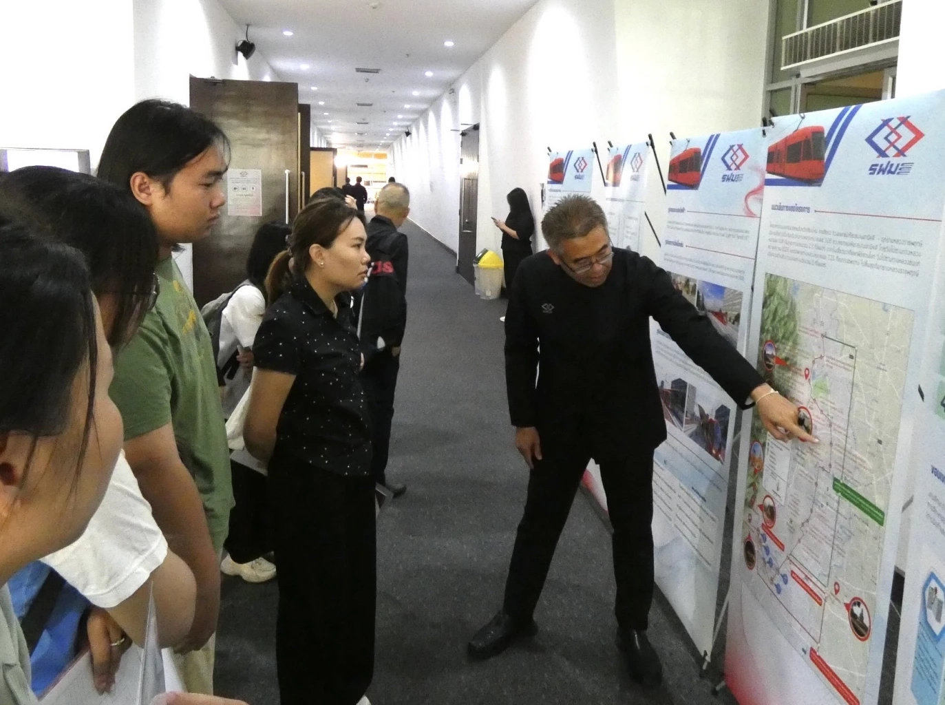 รฟม. รับฟังความคิดเห็น ศึกษารถไฟฟ้าเชียงใหม่สายสีแดง