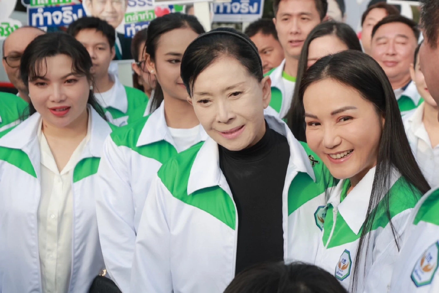 รายชื่อผู้สมัคร สส.บัญชีรายชื่อ กล้าธรรม เรียงตามลำดับ 1 - 100