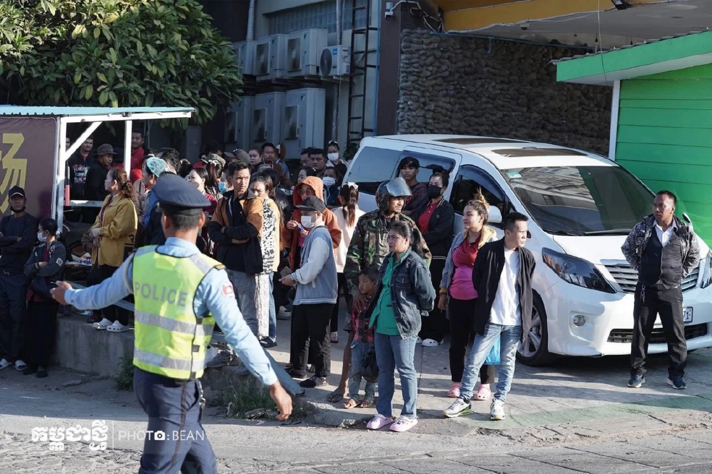 ด่วน! ปล่อย 18 ทหารกัมพูชาแล้ว ที่ด่านถาวรบ้านผักกาด หลังหยุดยิง 72 ชม.