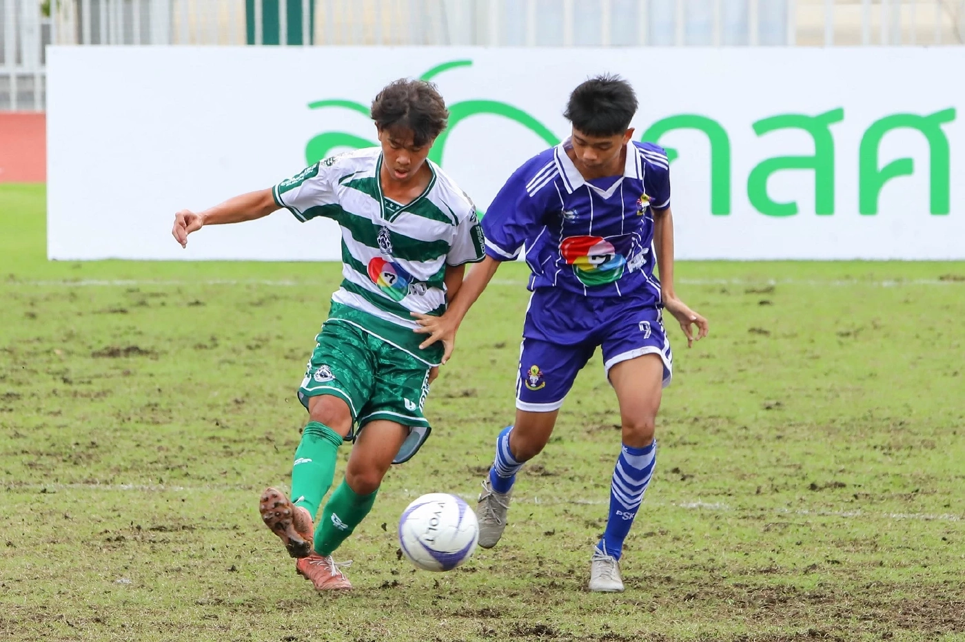 หมอนทองฟีเวอร์: เมื่อฟุตบอลนักเรียนเขย่าระบบ มากกว่าคำว่า “ม้ามืด”