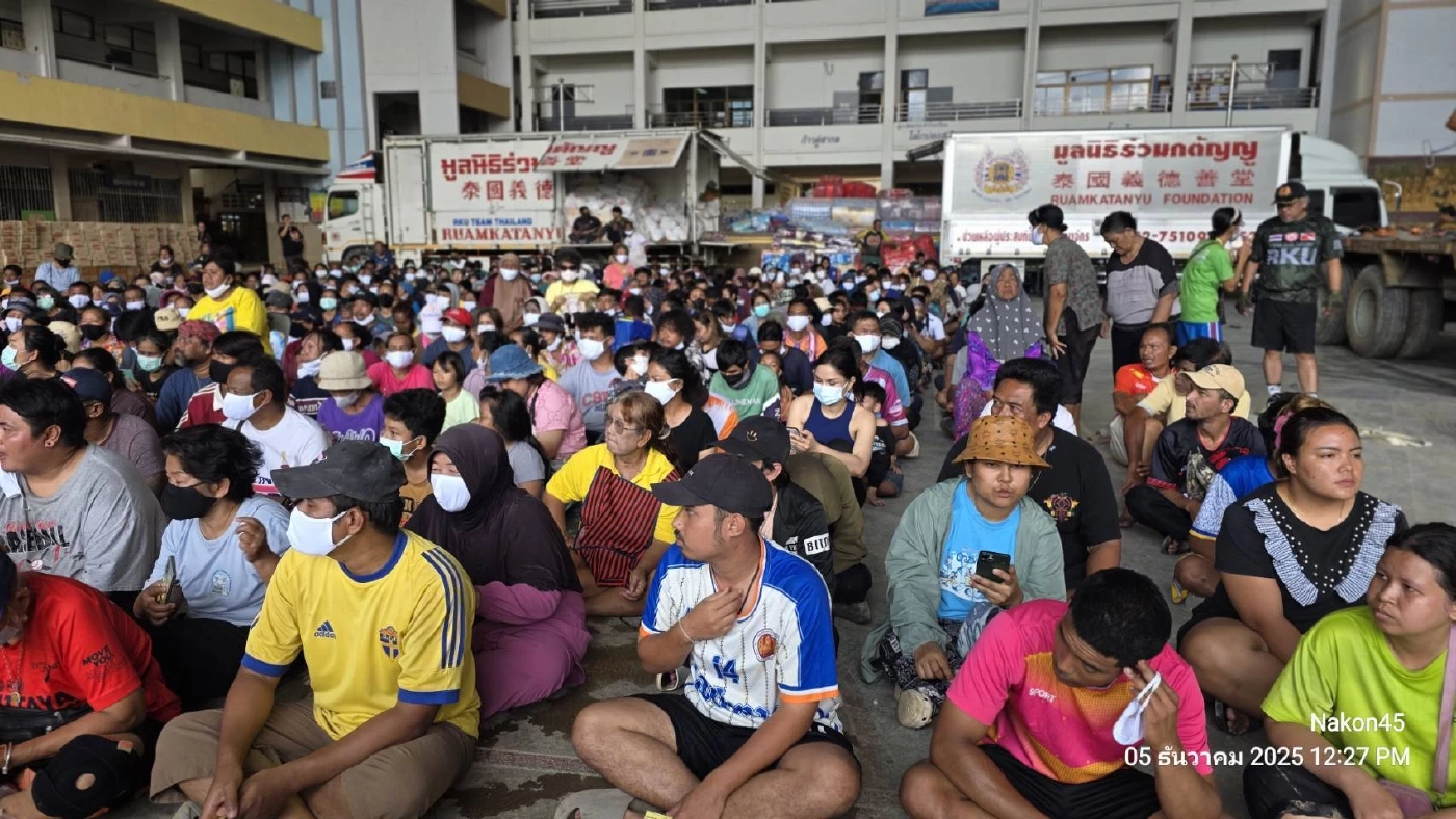 "ร่วมกตัญญู" ร่วมฟื้นฟู ช่วยเหลือส่งกำลังใจ มอบสิ่งของบรรเทาทุกข์เบื้องต้น ผู้ผู้ประสบภัย น้ำท่วมหาดใหญ่