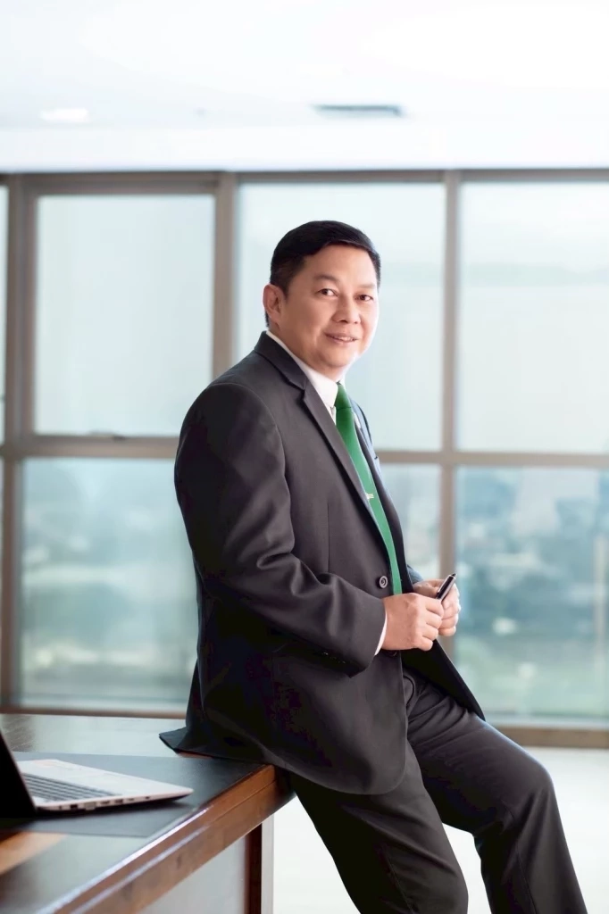 ไพศาล หงษ์ทอง รองผู้จัดการธนาคารเพื่อการเกษตรและสหกรณ์การเกษตร