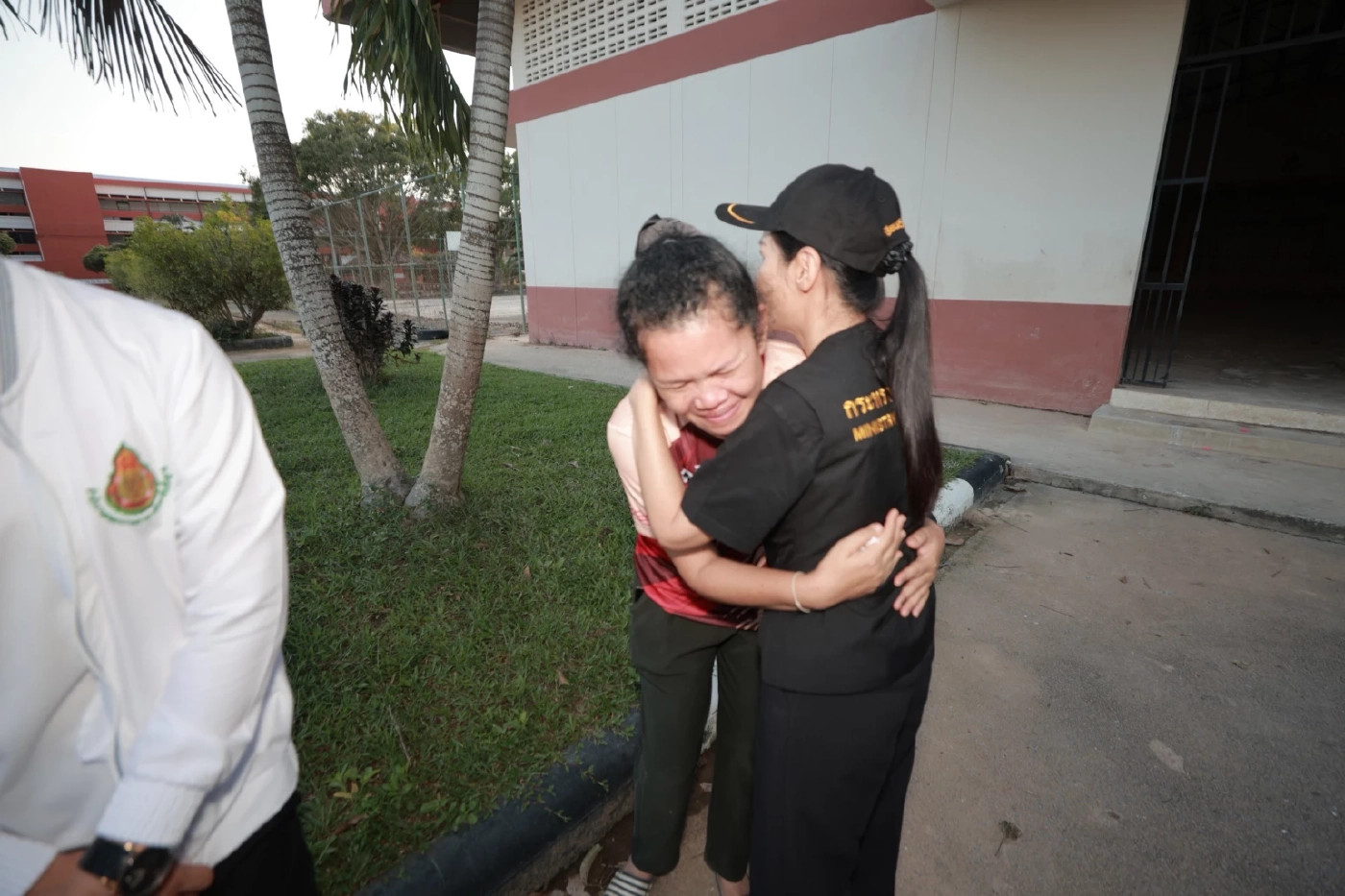 “รมว.นฤมล” เร่งสำรวจความเสียหาย รร.พื้นที่หาดใหญ่เพื่อฟื้นฟู
