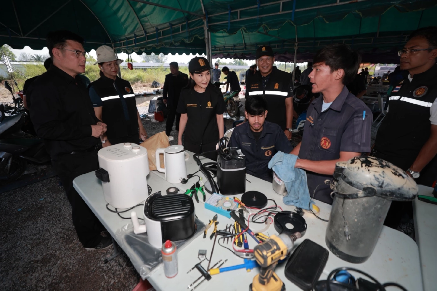 "รมว.ศธ." ตั้งศูนย์ Fix It Center กระจาย 50 จุดทั่วสงขลา