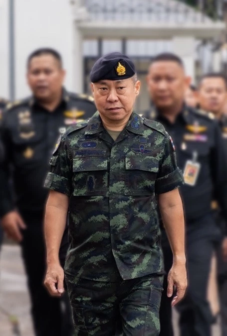 พล.อ.ชัยพฤกษ์ ด้วงประพัฒน์ เสนาธิการทหารบก