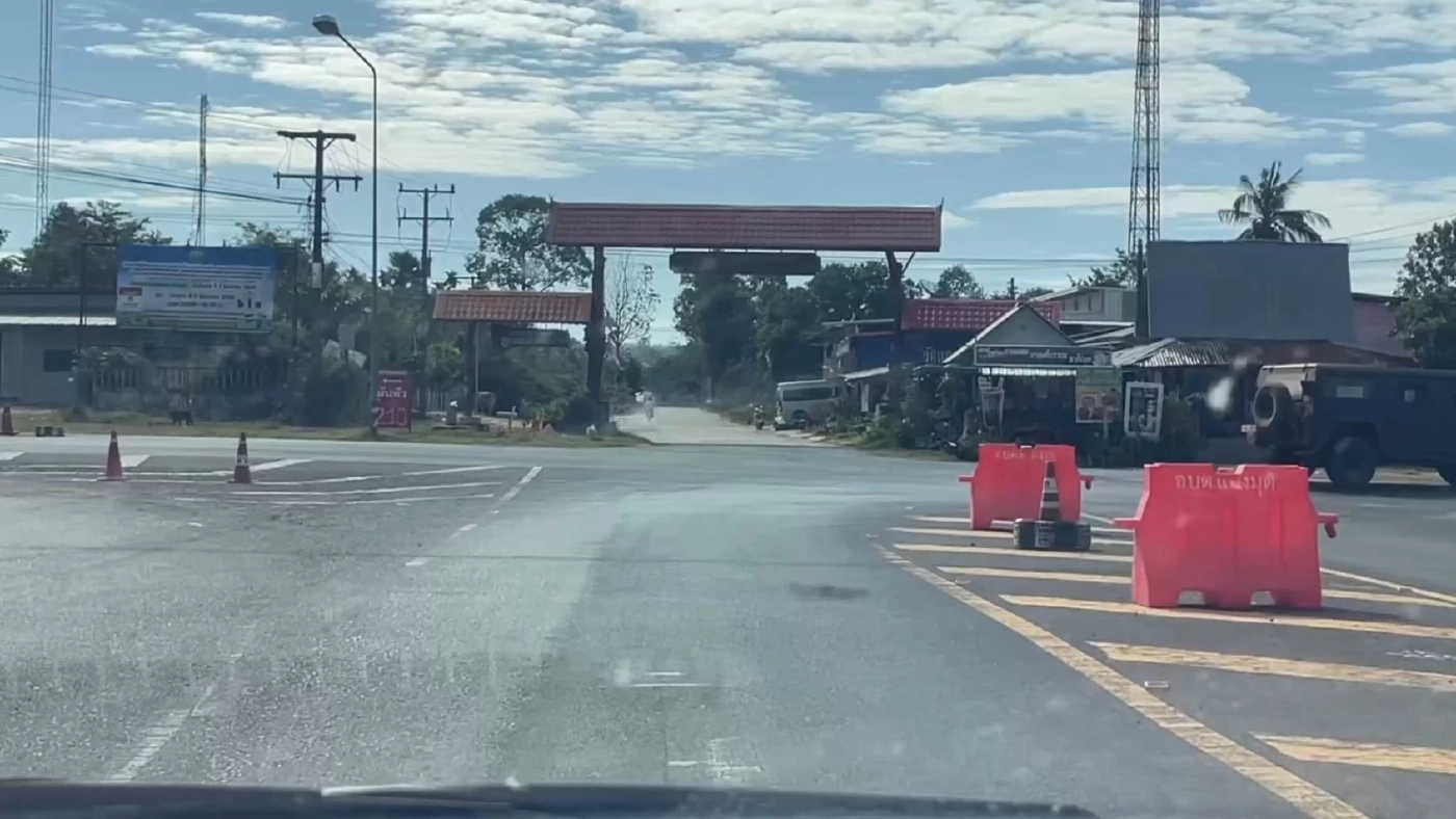 เปิดฉากยิงปืนใหญ่สกัดการรุกคืบ "กัมพูชา" เปิดแนวรบใหม่-ระดมยิง BM21