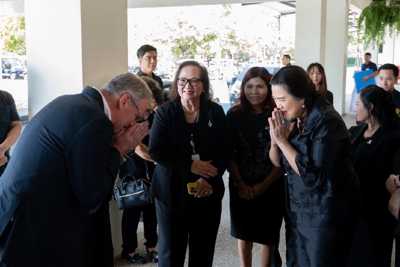 โรงเรียนนานาชาติไอเอสบี จับมือ กรมประชาสัมพันธ์ ช่วยเหลือน้ำท่วมหาดใหญ่