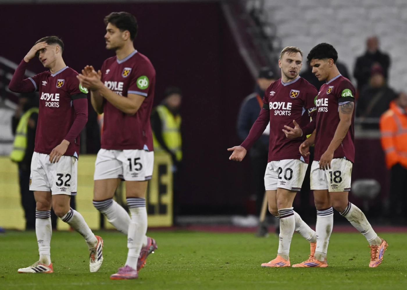 พรีวิว พรีเมียร์ลีก: แมนยู เปิดบ้านล้างอาถรรพ์ เวสต์แฮม หวังทวงคืนพื้นที่ยุโรป