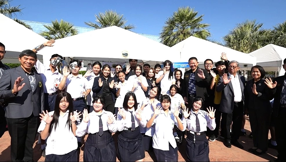 อบจ.เพชรบูรณ์ จัดแข่ง Coding & Robotics ปั้นเด็กไทยสู่สากล