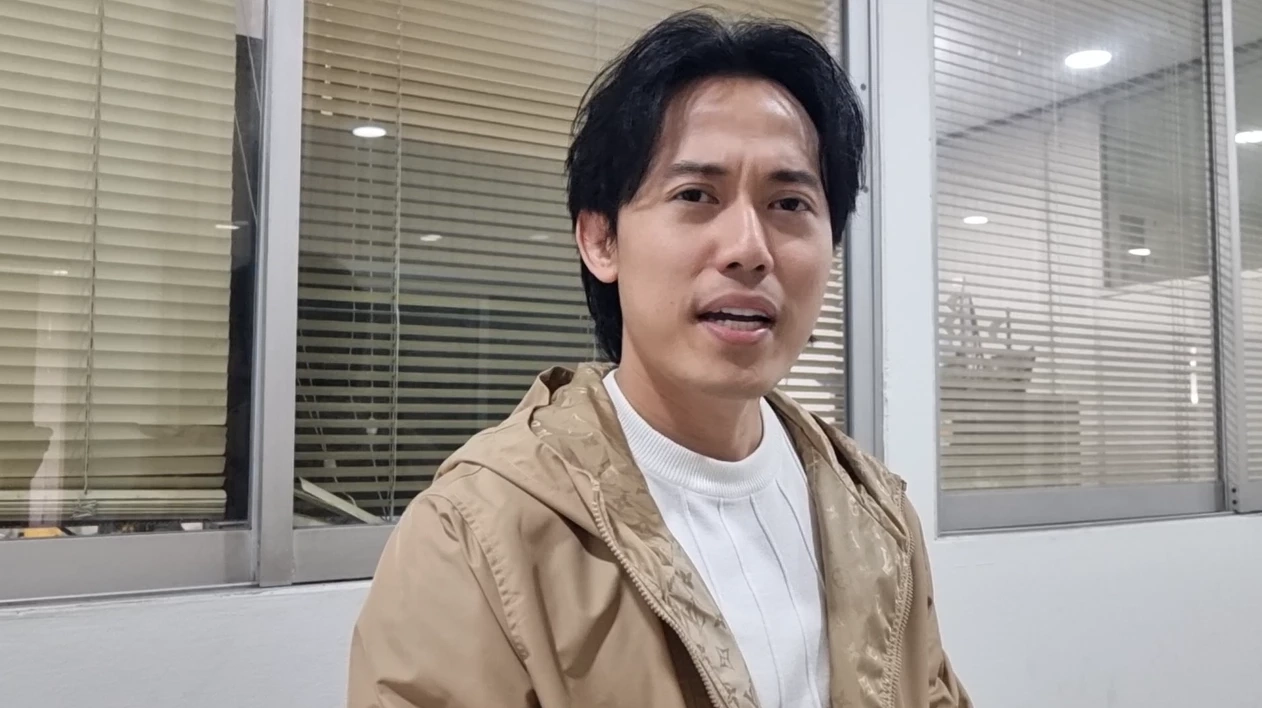  นายสารวัตร กิจพานิช หรือ ไอซ์ สารวัตร ผู้ประกาศช่องดัง