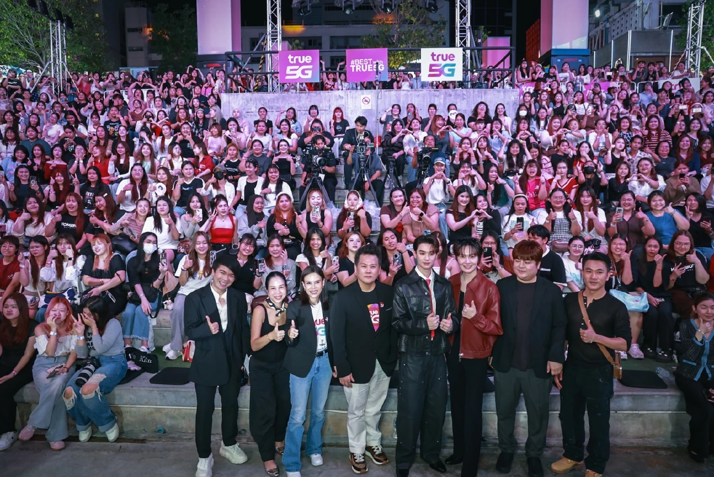 True 5G UP สัญญาณ UP ความสุข: เปิดตัว เก่ง-น้ำปิง ยกระดับโครงข่าย 5G