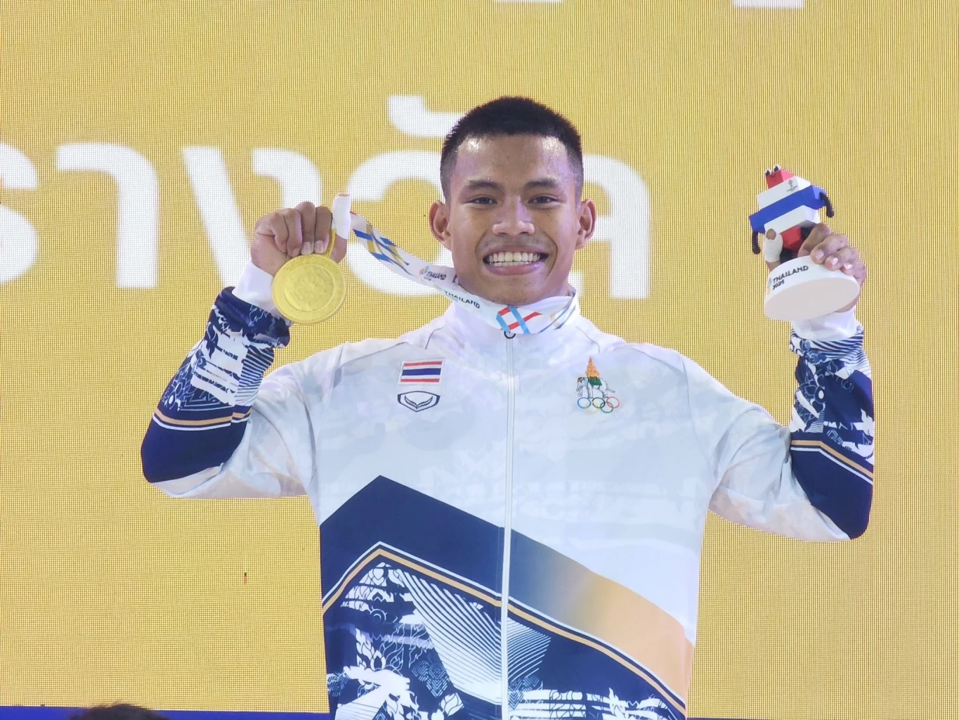 สรุป ซีเกมส์ วันนี้ : ตบสาวไทยลิ่วชิงทอง-กอล์ฟกวาด 4 ทอง-วีรพล ทุบสถิติโลก