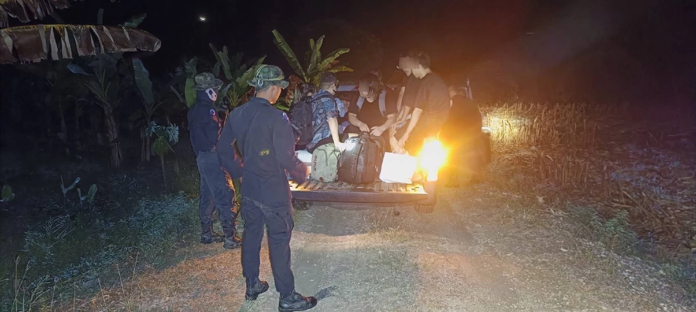 "กองทัพเรือ" จับ "18 จีน 1 เมียนมา" ลอบเข้าชายแดนจันทบุรี เข้มสกัด "อาชญากรรมข้ามชาติ-สแกมเมอร์"