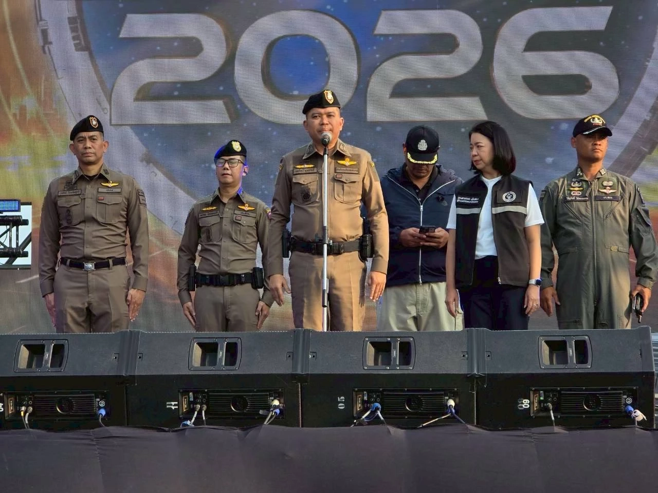 “พล.ต.ท.นพศิลป์” เข้มความปลอดภัยเคาท์ดาวน์ เอเชียทีค